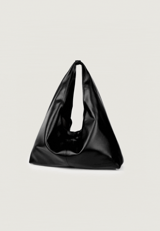 THE BIG SLING BAG