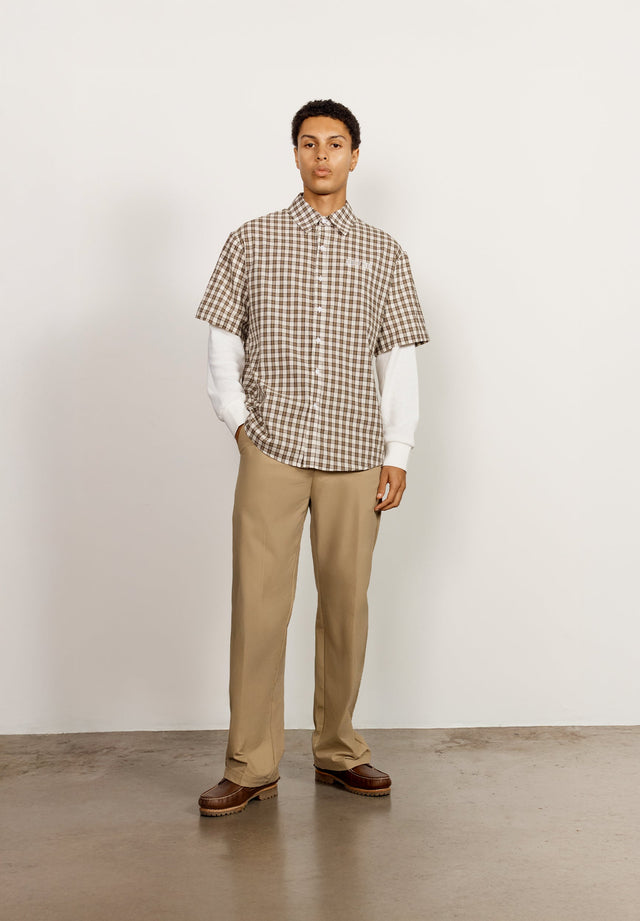 DOUBLE LAYERED BUTTON DOWN
