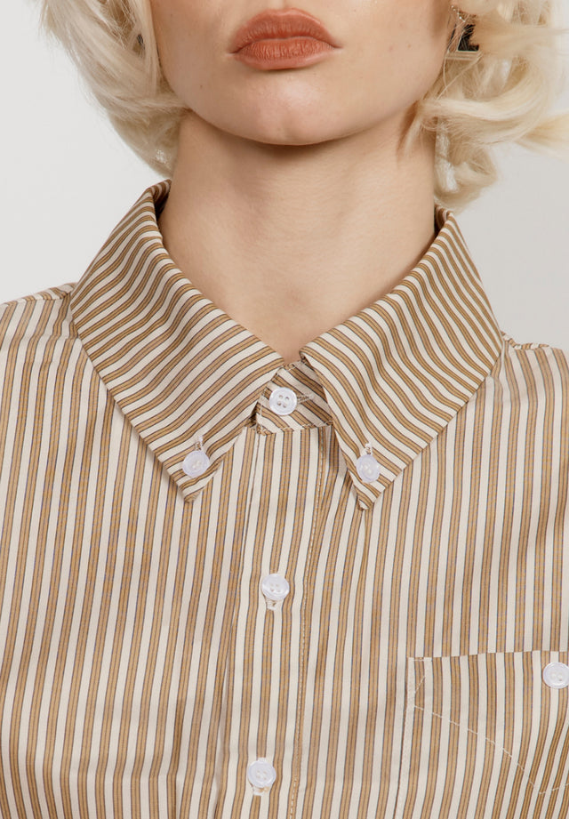THE VINTAGE SHIRT